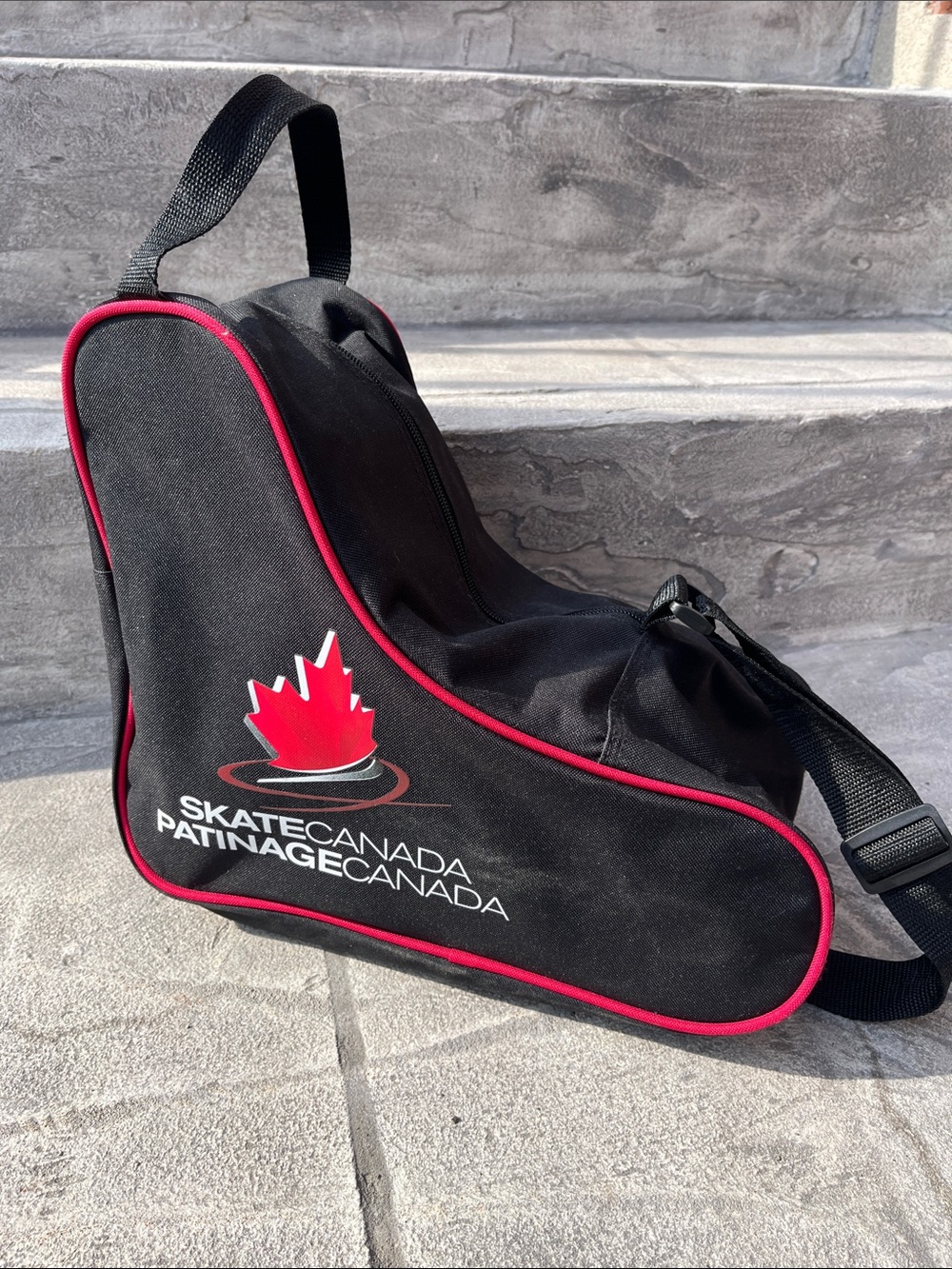 Black and Red Skate Boot with Bag